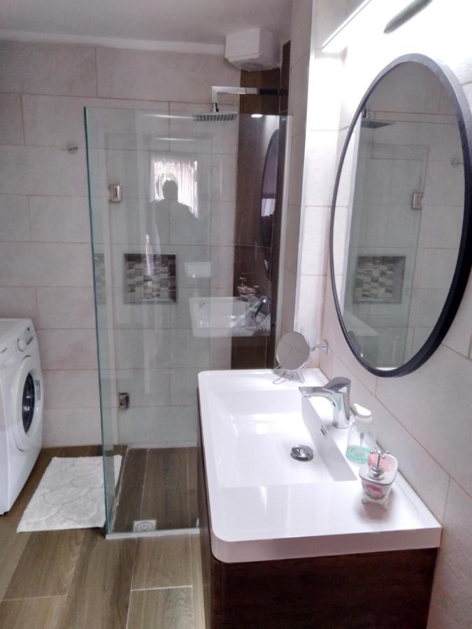 Pocitos Nuevo Apartment มอนเตวิเดโอ ภายนอก รูปภาพ
